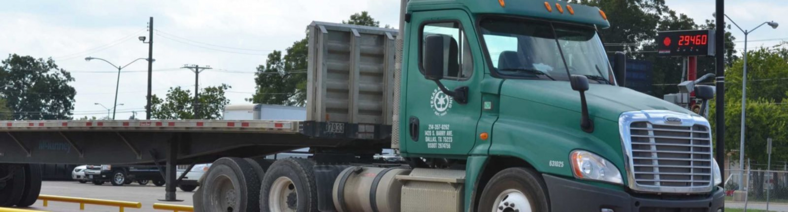 Metal-Recycling-Dallas_TxR-Slider-Truck-Scale