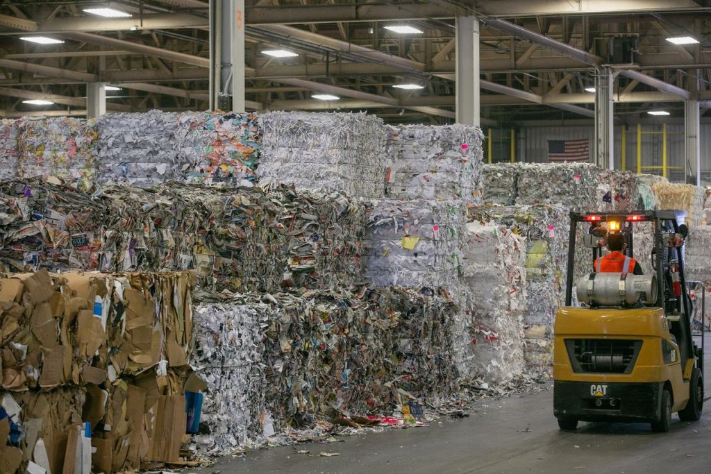 Carboard boxes Dallas recycling facility